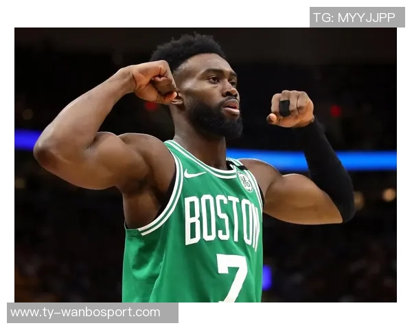 杰伦布朗独揽41分难救球队双拳难敌四手的尴尬局面