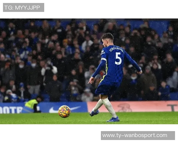 若日尼奥社媒庆祝胜利向巴黎发起挑战距离世界之巅仅一步之遥