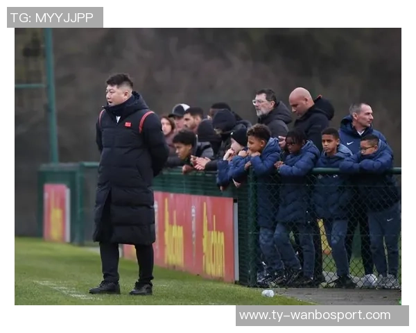 中国犀旺队顽强拼搏90分钟绝平大巴黎U19遗憾点球大战落败