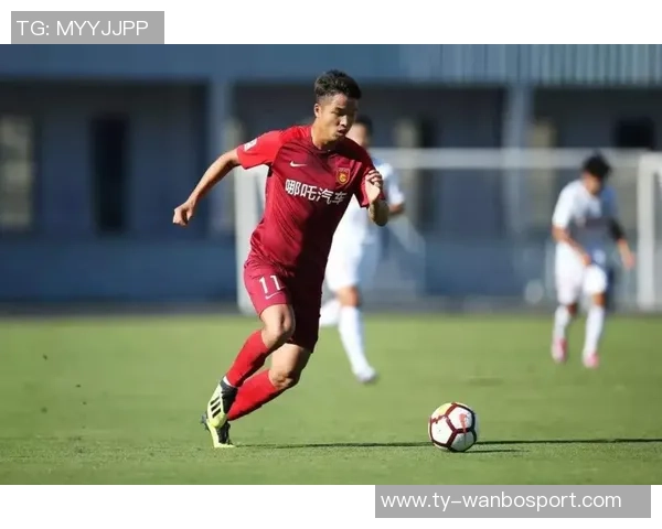 相马勇纪精彩抽射被判越位进球无效球队遗憾错失良机