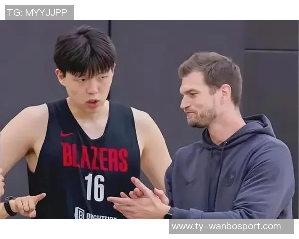 斯普利特谈罗威恢复情况称其已对球队产生重要价值 斯普利特谈罗威恢复情况称其已对球队产生重要价值